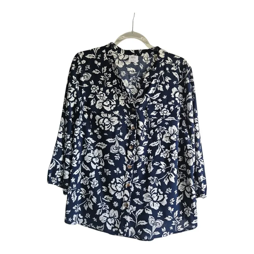 Croft & Barrow Womens L Blouse Top Floral Flap Pockets Button-Up Split Neck